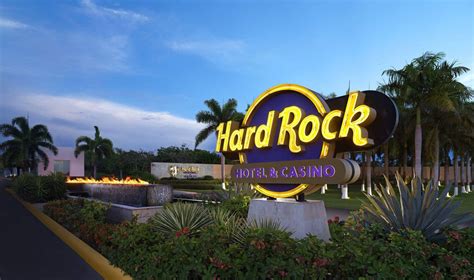 Double star casino Dominican Republic