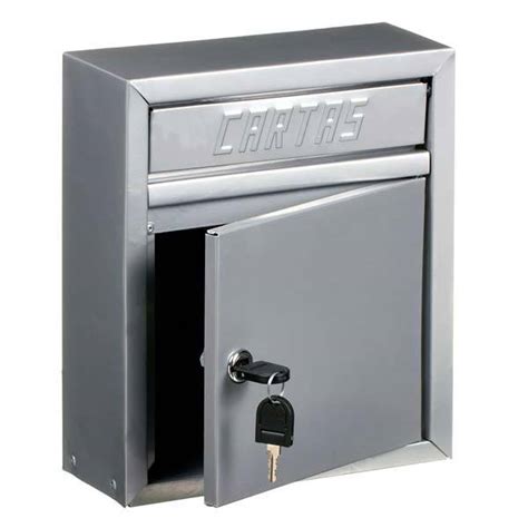 Isolado slot de correio para a porta